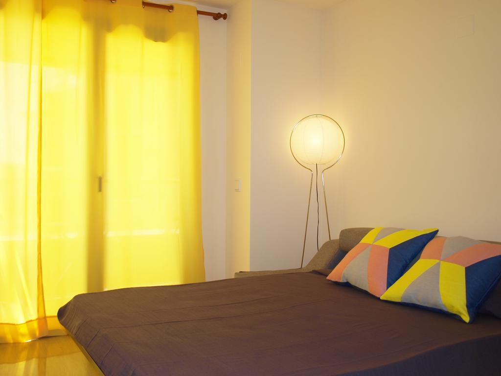 Апартаменты Apartup Yellow Opera View Валенсия Номер фото